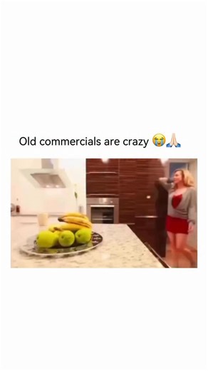 Dumb on Instagram: "Old commercials hit different because they were made to be memorable, not skippable. Before YouTube ads and “Skip in 5 seconds,” brands had to grab attention and keep it. That’s why older ads leaned heavily on catchy jingles, exaggerated acting, and absurd humor. If you still remember a tune from a 90s or early-2000s ad, that’s not nostalgia—that’s smart psychology. Back then, commercials were often treated like mini sitcoms. Same characters, same joke style, episode after ep