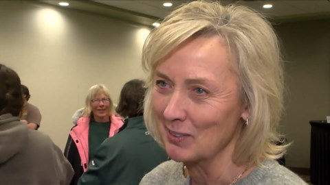 Former Nebraska state senator hosts listening session in South Sioux City
