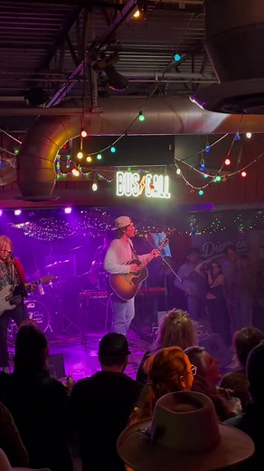 Hey Texas, It’s Tennessee - Country Music Songwriter