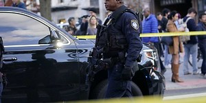 Video shows chaos after 2 National Guard troops shot near White House