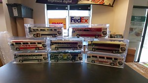 ¡¡¡Aaaarrancamos Motores!!! Con ustdes, estos poderosos autobuses a escala que han hecho historia en las carreteras de mi hermoso México. ¿Cuál les gusto más? ¡¡¡Comente familia Busóloga!!! | Recuerdos Sobre Ruedas - Camiones y Autobuses a escala