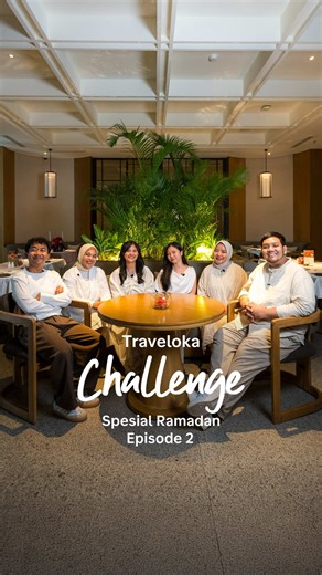 Selesai adu mekanik, sekarang waktunya kita adu perspektif! 🐅🎸 Di Traveloka Challenge Episode 2 kali ini, akhirnya Tim Jong Jeng Jong Jeng & Tim Macan Pantura bisa duduk satu meja buat kupas tuntas dunia konten traveling langsung di @hoteltentrem.jakarta ✨ Ternyata, kunci traveling tanpa beban itu cuma satu ya: pinter-pinter cari promo! 😆 Makanya wajib dipake yaa #RAYAkanFULLpromoTraveloka spesial buat kamu mudik & libur Lebaran ✈️ Tiket Pesawat cuma Rp300 rb 🏨 B1G1 Hotel & Xperience 🚂 Tike