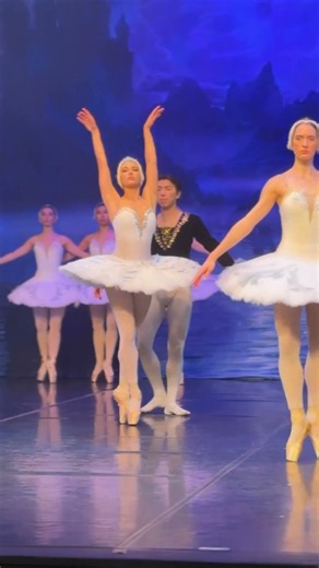 From Dramatic Duet to Classical Ensemble in 15 Seconds
