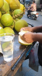 Cutting Coconut Like A Pro #coconutcuttingskills #coconut #freshcoconut #streetfood #coconutwater | Coconut Farm
