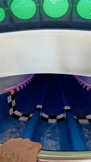 3-Lane Water Slide Race 😱💦 | SWUush Water Slide Donaubad Ulm Germany