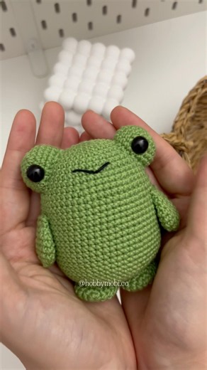 Crochet frog 🐸 #crochet #amigurumi