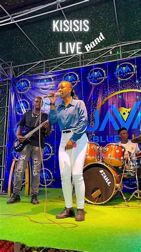 Experience Live Music at JBL Gardens