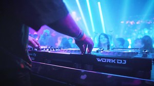 13K views · 5.1K reactions | House Music...Dancing...Have fun...Love...Beach and Pool Party....Leandro Da Silva House Party...Click LISTEN to Join the Party! Let's Go! | Leandro Da Silva Dj | Facebook