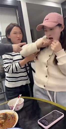 Boss' Temper Tantrum: The Hilarious Reunion of Yanzong's Sisters