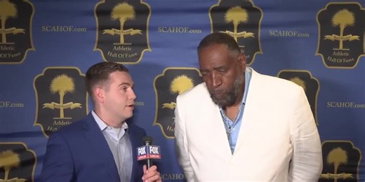 SC Athletic Hall of Fame: 1-on-1 with Clifford Ray