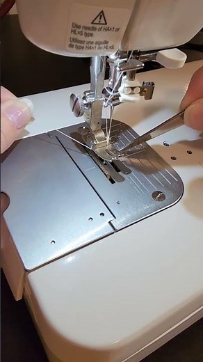 Thread nesting under fabric when you begin sewing? Check out this easy fix. #sewing #sewingtutorial