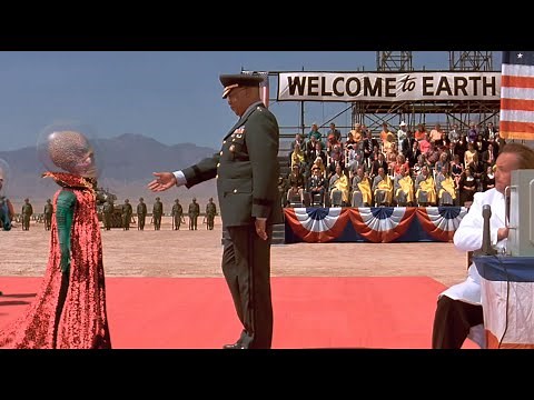 Mars Attacks! (1996) - Humans make first contact with aliens | RetroMovies