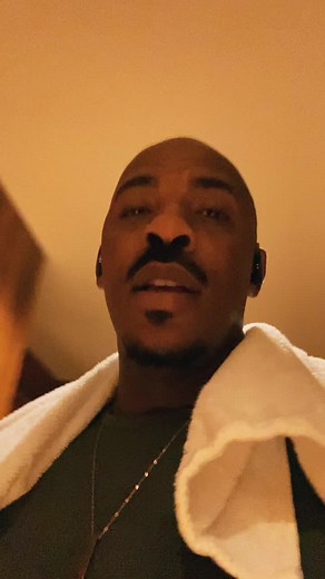 I’m not living in fear you’re living in a complex matrix running a simplistic program. Does not compute. #mehcadbrooks #mbtalks #consciousnessshift