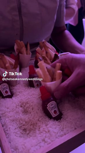 Late Night Wedding Reception Snack Ideas