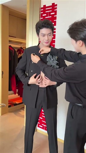This Chinese Bride's Wedding Look Broke the Internet 😍👰 #Shorts