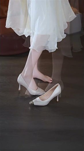 Enchanting Feet: Sensual Toes & Smooth Soles 💖👠 #SexyFeet