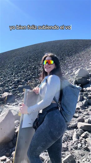 Explorando el Volcán Cerronegro en Nicaragua