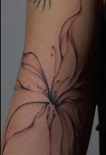Abstract Flower Tattoo Ideas for Your Next Ink