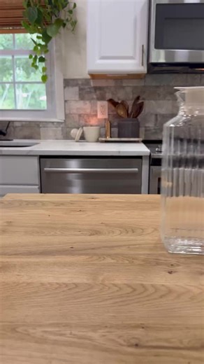 Restocking Drink Containers for an Organized Home