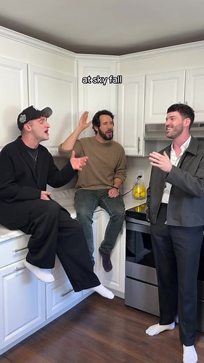 the name’s groban… @Josh Groban 😉🎥 singing “skyfall” together from his upcoming album Cinematic had us shaken (and stirred) 🤍 we’re still not over it! @Anthony Gargiula #sing #skyfall #joshgroban