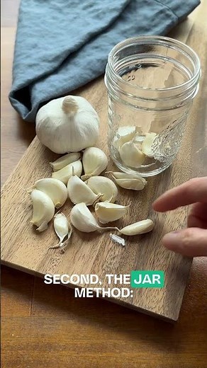 3 Genius Garlic Peeling Tricks You Need to Try!