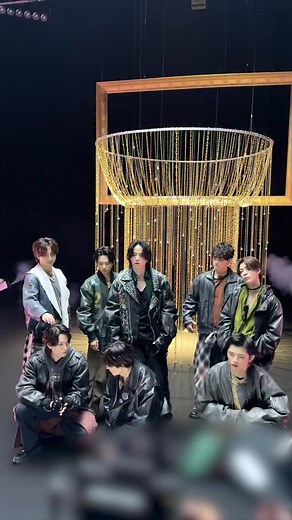 timelesz［タイムレス］ on Instagram: "⠀ ⠀ ｢𝙎𝙩𝙚𝙖𝙡 𝙏𝙝𝙚 𝙎𝙝𝙤𝙬｣ 𝙈𝙪𝙨𝙞𝙘 𝙑𝙞𝙙𝙚𝙤 𝘽𝙚𝙝𝙞𝙣𝙙 集合カットのオフショット📸 『Steal The Show / レシピ』 2025.11.12 Release! 🔗https://ovtp.jp/9115911 #timelesz_STS #timelesz_STSxレシピ #わちゃわちゃタム #timelesz #タイムレス #佐藤勝利 #菊池風磨 #松島聡 #寺西拓人 #原嘉孝 #橋本将生 #猪俣周杜 #篠塚大輝"