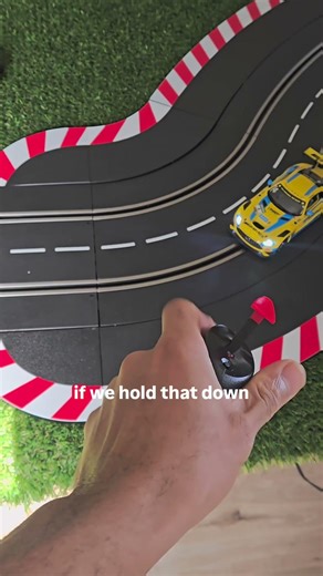 how does lane changing work on a digital slot car. Let me tell you how.