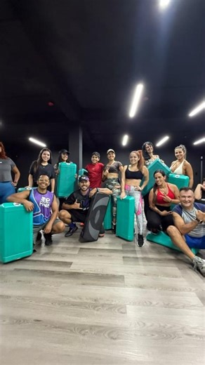 Step Mania Fitness Internacional on Instagram: "This is what a StepMania class is like 💜💙 In @asgardboxvzla @asgard.room"