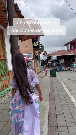 Videos de Isabelaencanto (@isabelaencantooo) con “The Family Madrigal (From