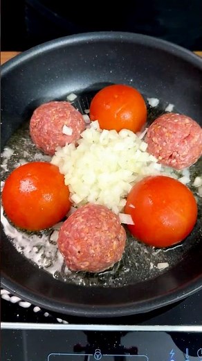 Cheesy Tomato Lasagna! Easy Recipe #shorts