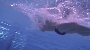 Aaron Peirsol: Perpendicular Pull Backstroke legend Aaron Peirsol shows where we’re headed when teaching a bent-arm pull. https://www.goswim.tv/lessons/210-perpendicular-pull #swimming #backstroke #swimtechnique | GoSwim.tv