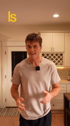 I’m eating in a 1000 calorie deficit, but I’m still eating my favorite foods every single day. No cutting out pizza. No “clean eating only.” No misery. Just consistency, balance, and a system that actually fits real life. I’m documenting the whole journey so you can see exactly how I do it, and how you can too. Follow along if you want to lose fat without giving up your favorite foods! #fatlossjourney #caloriedeficit #reallifefitness #flexibledieting | Evan Pryor | Facebook