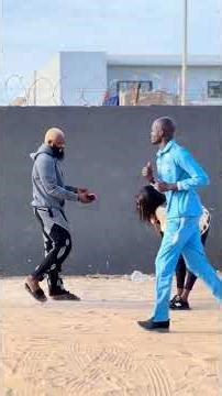 Prank camera cachée elle pensait qu’elle avait déjà perdu son téléphone 🤣🤣🤣