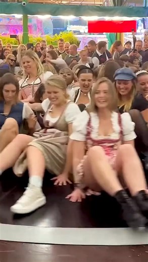 Part: 103 beautiful girls ride devil’s wheel #devilwheel #oktoberfest #oktoberfest2023 #teufelsrad #teufelsradgirl #festival | Marisha Janis