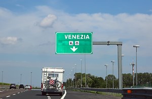 Autoroute : la vitesse maximale passe à 150 km/h en Italie !