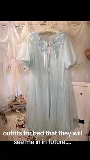 Embrace Vintage Style: Girly Outfits for Every Occasion