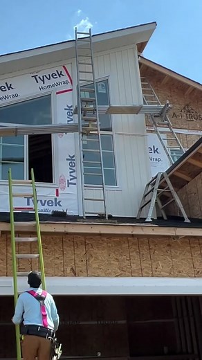 For most of my career I’ve worked alone. If you plan ahead, it’s really quite simple. At one point in my career I thought about buying a lift to do the fronts of houses, but after considering the implications of it, I decided against it. The fronts of houses usually only took a day or two for me to complete. For me to arrange storage, transport and set up of a lift, it would have cost me more without saving me much time. I’m glad I didn’t get one. Set ups like shown in here don’t take long to se