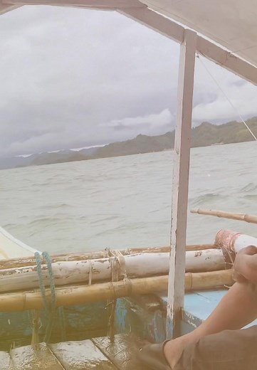 190K views · 22K reactions | Isaiah 40:30 says: "Even youths shall faint and be weary, and the young men shall utterly fall; but they who wait for the Lord shall renew their strength; they shall mount up with wings like eagles; they shall run and not be weary; they shall walk and not faint." #fyp #prayerispowerful #Godisgoodallthetime #pray | Dea Nna BO | Facebook