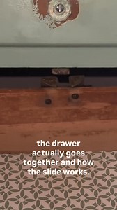 Interesting original 1930s kitchen drawer hardware in action: metal hardware suspends and slides drawer on wood track. #hardware #vintagehardware #jadeitegreen #vintagekitchen #1930skitchen Credit: ourfoxyvilla | Old House Lovers