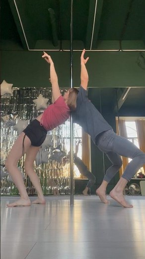 Without hands 🙌 Dance Magic Duet #dance #dancer #sergdancer