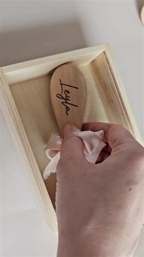 Newborn Gift for Baby Girl Personalized Hair Brush and Name Box Baby Shower Gift Keepsake for New Mom Infant Gift Set Custom First Brush - Etsy