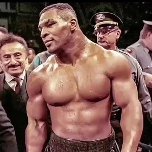 📅 Un día como hoy: Mike Tyson 🇺🇸 terminaba con la carrera de Frank Bruno 🇬🇧 en pelea de revancha, en Las Vegas (1996) y se coronaba campeón CMB de los Pesados. | Boxeo MX