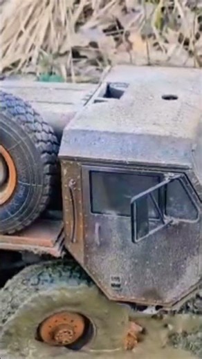 USA MILITARY TRUCK 8 WD HG TRASPED P802 1/12 SCALE