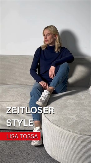 Der Rollkragen-Pullover von LISA TOSSA ist ein unverzichtbares Basic für die kühle Jahreszeit. Das schlichte Design ermöglicht vielseitige Kombinationen und sorgt für einen hochwertigen, lässigen Look. Jetzt bei AWG Shoppen, übrigens auch in Schwarz erhältlich. 💙 Artikelnummer: 905461 . . #awgmode #lisatossa #damenmode #rollkragenpullover #winterstyle #lässig | AWG Mode