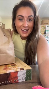 Me fave 🤩 #dishupdinnerwithme #takeaway #yum #foodtiktok #dishupdinner #teatime #dinner #dishupwithme #dinnertime #FoodTok #thissinglemamaofficial #mumsoftiktok #singlemum #viral | Williams TV4