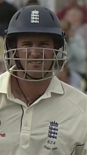He beat his body not the bat - incredible, Shane warne - the greatest spinner ever... #cricket