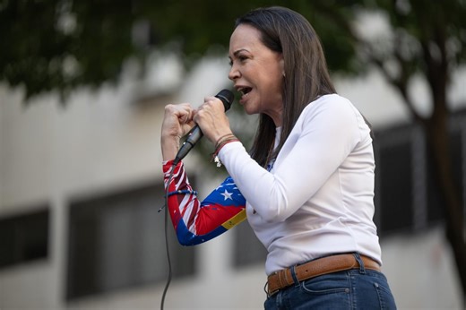 Machado percibe "horas decisivas" para Venezuela y garantiza una transición "pacífica" - Efecto Cocuyo