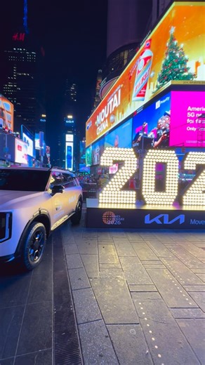 New York City on Instagram: "2026 Countdown 🎊 #nyc #newyork #newyorkcity"