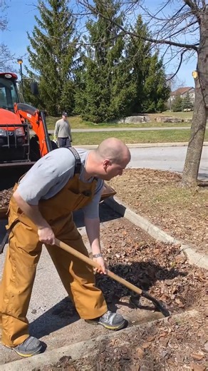Spring is here, and our #OttCity Parks Maintenance cleanup crews are out getting our green spaces ready for summer fun. We are hard at work prepping everything from our parks to our tennis and pickleball courts, and BMX and skating parks. It's tempting, but please stay off our ball diamonds and sports fields until they open. For more info: https://bit.ly/49O6ybQ | City of Ottawa
