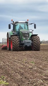 Here is Sam in the FENDT 939 Vario and SUMO subsoiler. Working on the headland of this field that previously had sugar beet in. I have added some slow motion so you can see it lifting the ground as it breaks any natural pan or compaction in the soil. With Huddlestone Farming #BritishFarming #FarmingVideo #FendtTractor #ProHorizon | Pro Horizon Farming Content